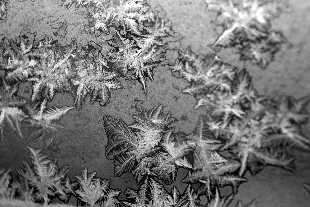 Givre_dans_la_fenetre-1024x683.jpg